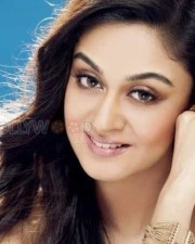 Actress Aishwarya Arjun New Photoshoot Pictures