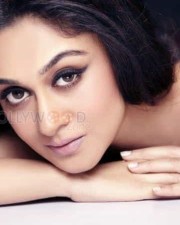 Actress Aishwarya Arjun New Photoshoot Pictures