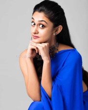 Actress Aishwarya Arjun New Photoshoot Pictures