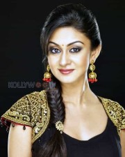 Actress Aishwarya Arjun Photoshoot Pictures