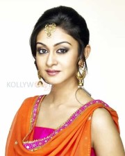 Actress Aishwarya Arjun Photoshoot Pictures