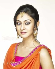 Actress Aishwarya Arjun Stills