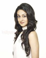Actress Aishwarya Arjun Stills