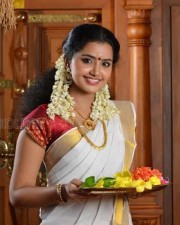 Actress Anupama Parameshwaran New Stills