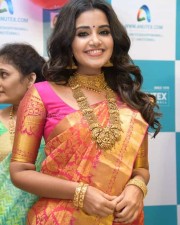 Actress Anupama Parameswaran At Anutex Shopping Mall Grand Festival Prizes And Collection Launch Photos