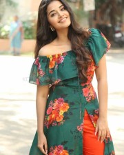 Actress Anupama Parameswaran At Hello Guru Premakosame Interview Photos