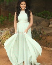 Actress Anupama Parameswaran New Photo Shoot Pictures