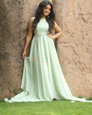 Actress Anupama Parameswaran New Photo Shoot Pictures