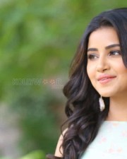 Actress Anupama Parameswaran New Photo Shoot Pictures