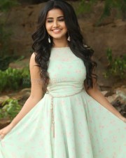 Actress Anupama Parameswaran New Photo Shoot Pictures
