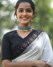 Actress Anupama Parameswaran at 18 Pages Movie Interview Pictures 07