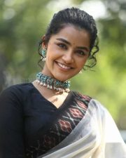 Actress Anupama Parameswaran at 18 Pages Movie Interview Pictures 09 Actress Anupama Parameswaran at 18 Pages Movie Interview Pictures 09