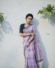 Actress Anupama Parameswaran in a Cotton Saree Photos 03