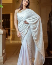 Actress Daisy Shah in a White Saree Photoshoot Pictures 01