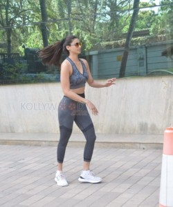Actress Daisy Shah spotted at Boxing Class in Andheri Pictures