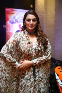 Actress Huma Qureshi at Valimai Movie Pre Release Event Photos 09