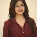 Kashmira Pardeshi 45 Actress Kashmira Paradesi At Atnartanasala Teaser Launch Photos