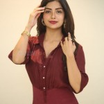 Kashmira Pardeshi 40 Actress Kashmira Paradesi At Atnartanasala Teaser Launch Photos