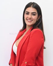 Actress Kavya Thapar at Double Ismart Interview Pictures 01 Actress Kavya Thapar at Double Ismart Interview Pictures 01