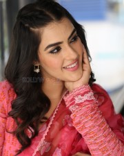 Actress Kavya Thapar at Eagle Movie Interview Photos 33