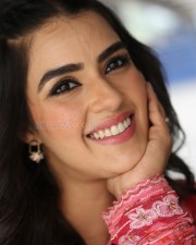 Actress Kavya Thapar at Eagle Movie Interview Photos 34