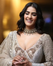 Actress Kavya Thapar at Eagle Movie Pre Release Event Pictures 40