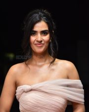 Actress Kavya Thapar at Nenu Ready Movie Title and Glimpse Launch Event 01