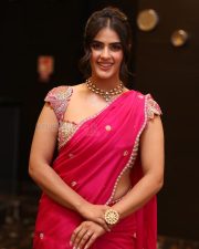 Actress Kavya Thapar at Viswam Movie Pre Release Event Pictures 16 Actress Kavya Thapar at Viswam Movie Pre Release Event Pictures 16