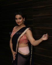 Actress Manjusha At Ninu Veedani Needanu Nene Pre Release Event Pictures