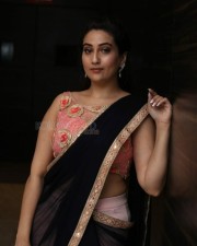 Actress Manjusha At Ninu Veedani Needanu Nene Pre Release Event Pictures