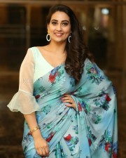 Actress Manjusha At Roshagadu Pre release Event Photos