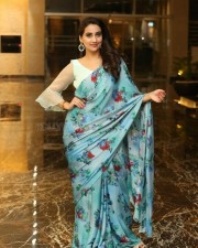 Actress Manjusha At Roshagadu Pre release Event Photos