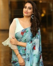 Actress Manjusha At Roshagadu Pre release Event Photos