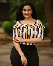 Actress Manjusha At Savyasachi Movie Trailer Launch Photos