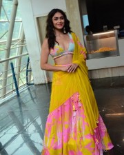 Actress Mrunal Thakur at Sita Ramam Trailer Launch Event Photos 14 Actress Mrunal Thakur at Sita Ramam Trailer Launch Event Photos 14