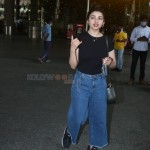 Prachi Desai 5 svg%3E