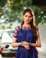 Pragya Jaiswal 52 Actress Pragya Jaiswal In Gunturodu Photos