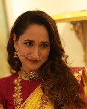Pragya Jaiswal 22 Actress Pragya Jaiswal Inaugurates Hiya Designer Jewellery Showroom In Tirupati Photos