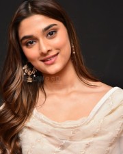 Actress Saiee M Manjrekar at Major Movie Trailer Launch Pictures 11