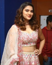 Actress Saiee Manjrekar at Ghani Movie Trailer Launch Photos 22