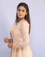 Actress Sana Makbul Latest Pictures