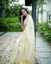 Actress Sana Makbul Photoshoot Pictures 05