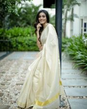 Actress Sana Makbul Photoshoot Pictures 06