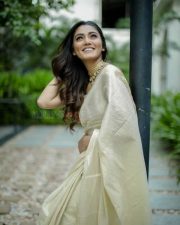 Actress Sana Makbul Photoshoot Pictures 08