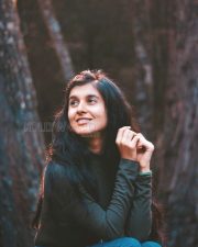Actress Sanjana Photoshoot Pictures