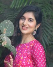 Actress Sanjana Sarathy at Sarasalu Chalu Movie Opening Photos 17