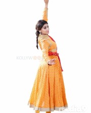 Actress Shriya Saran Dance Poses Photos