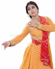 Actress Shriya Saran Dance Poses Photos