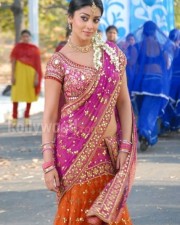 Actress Shriya Saran Sexy Stills