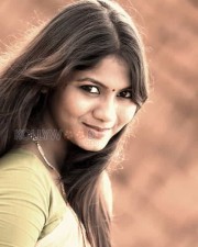 Actress Shruthi Reddy Latest Photoshoot Stills